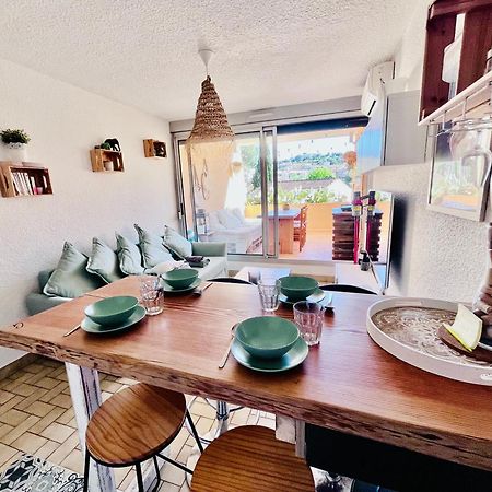 Cosy Deux Pieces Pour 4 Personnes En Centre Ville Classe Cavalaire-sur-Mer Bagian luar foto