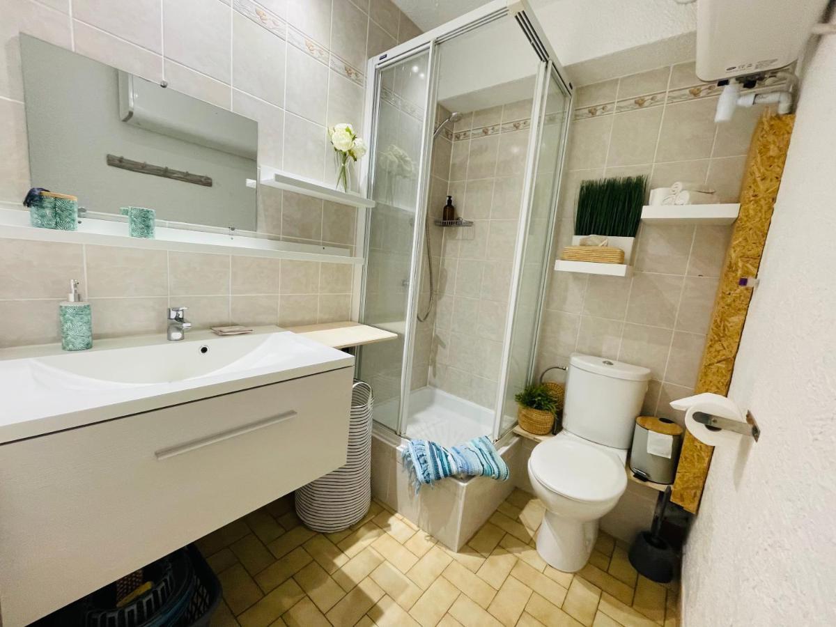 Cosy Deux Pieces Pour 4 Personnes En Centre Ville Classe Cavalaire-sur-Mer Bagian luar foto
