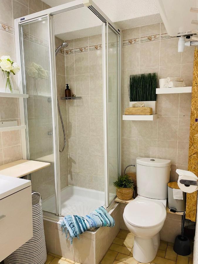 Cosy Deux Pieces Pour 4 Personnes En Centre Ville Classe Cavalaire-sur-Mer Bagian luar foto