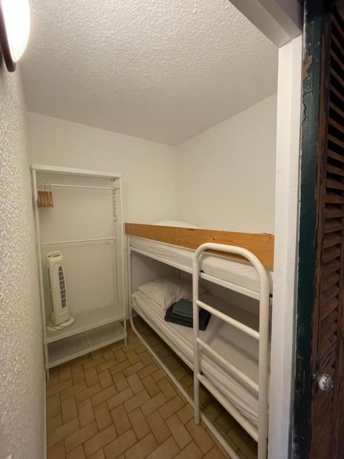 Cosy Deux Pieces Pour 4 Personnes En Centre Ville Classe Cavalaire-sur-Mer Bagian luar foto